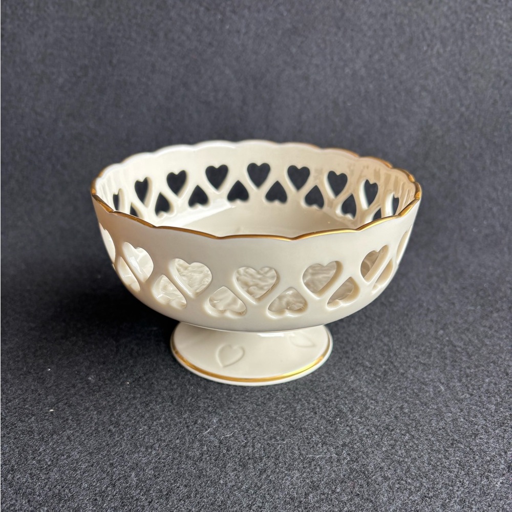 Lenox Pedestal Compote/ Candy Dish with Cut out Hearts and Raised Roses